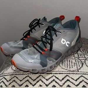 ON Cloud X Shift Alloy/Red